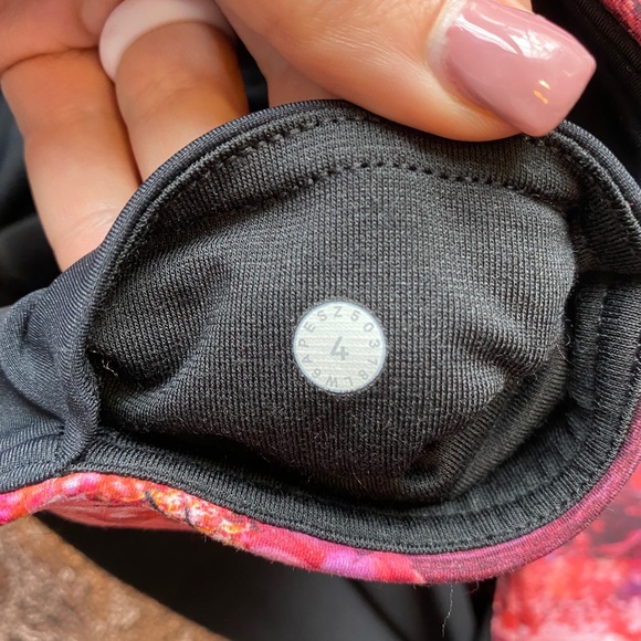Lululemon Legging and Sports Bra Set - Picture 7 of 7